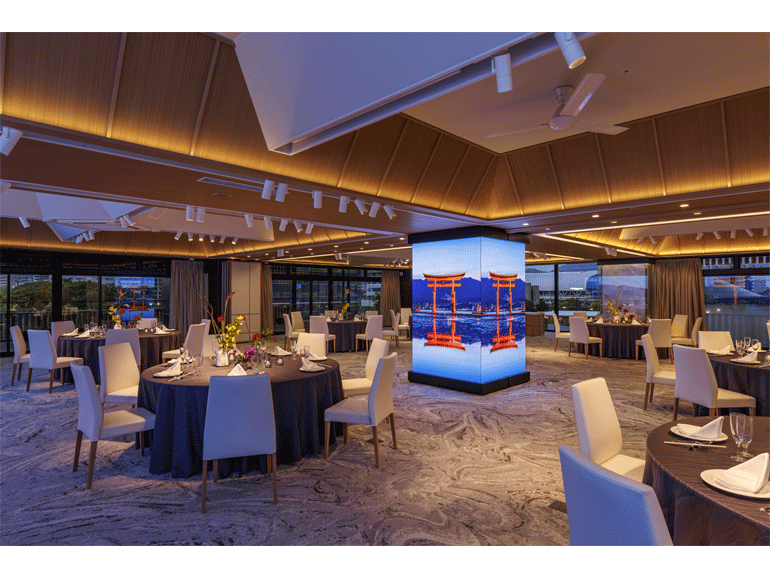 おりづるタワー～2045 Future Presentation Room～