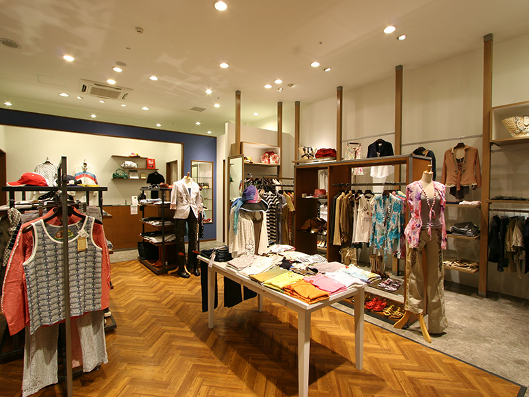 B'2nd（ビーセカンド）<br />
三井アウトレットパーク入間店の写真1