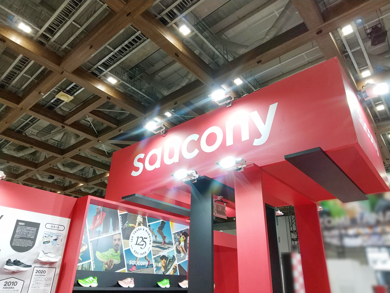 東京マラソンEXPO 2023（saucony ブース）