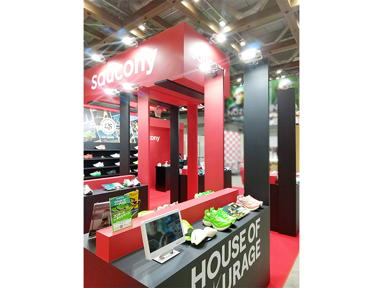 東京マラソンEXPO 2023（saucony ブース）